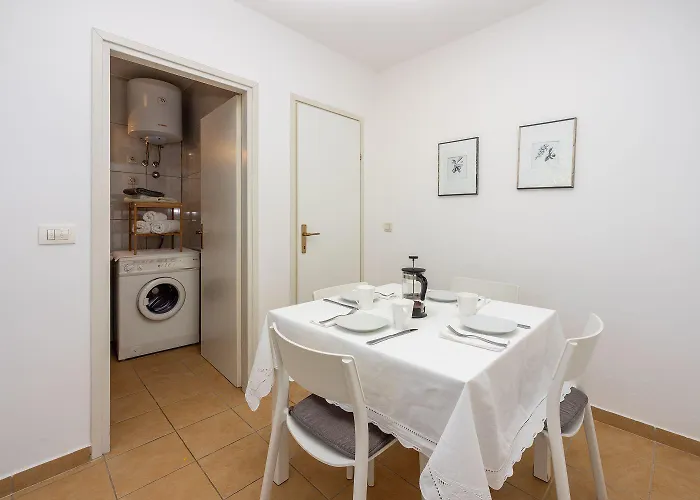 Cozy Nur 350 Meter Zum Sandstrand Mit Privater Terrasse Und Mediterranem Garten