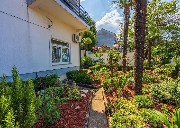 Διαμέρισμα Cozy Nur 350 Meter Zum Sandstrand Mit Privater Terrasse Und Mediterranem Garten *